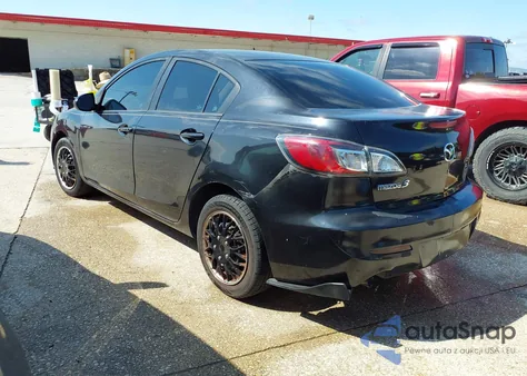 2013 Mazda Mazda3 I Sv z USA, uszkodzony, nr VIN JM1BL1TF4D1846007